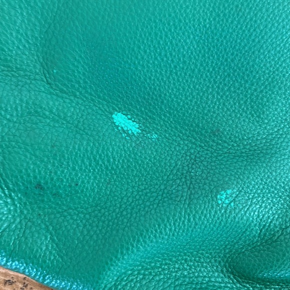 MK Green Handbag - Picture 7 of 9